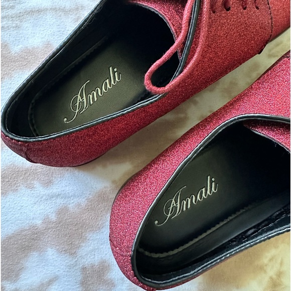 Men’s Red Sparkle Shoes - Picture 6 of 9